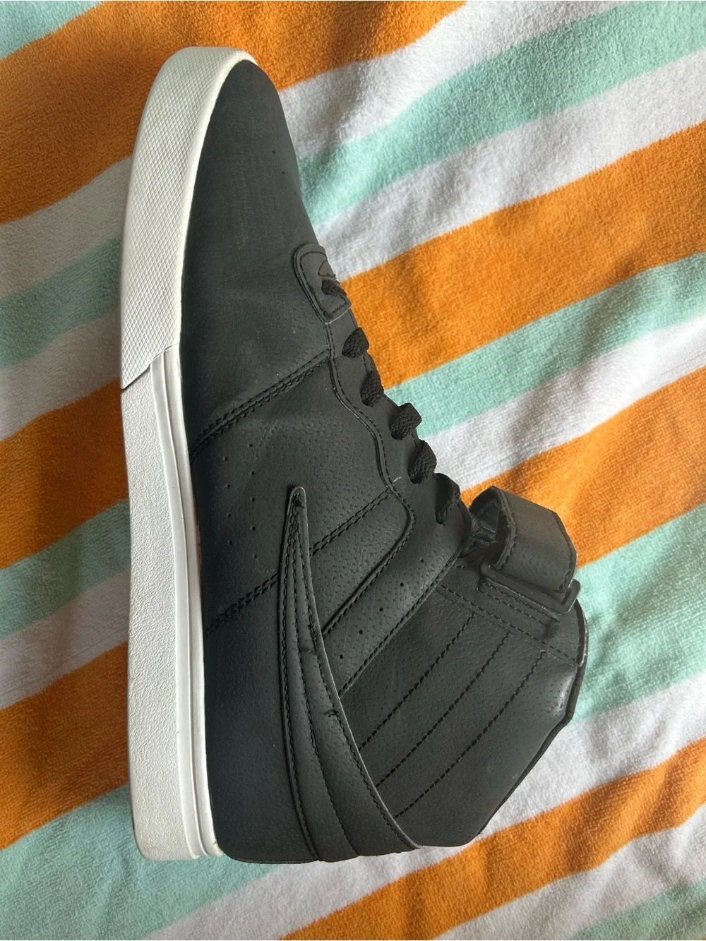 Fila stylish high